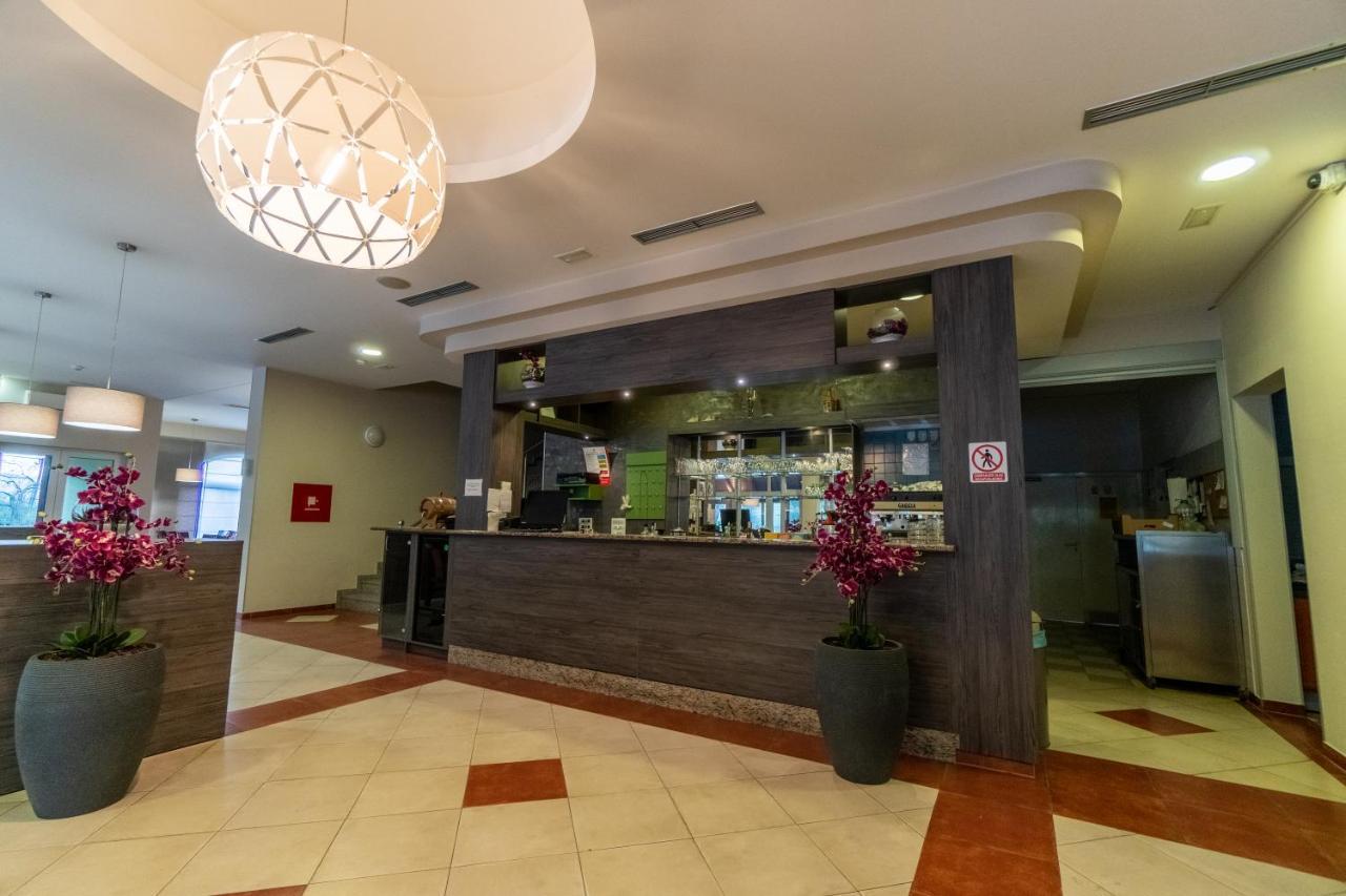 Hotel & Restaurant Babic Vranovaca Ngoại thất bức ảnh
