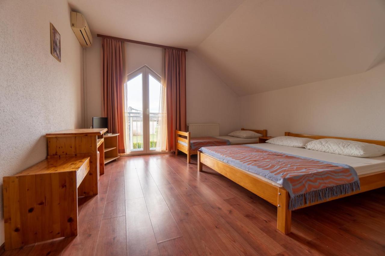 Hotel & Restaurant Babic Vranovaca Ngoại thất bức ảnh