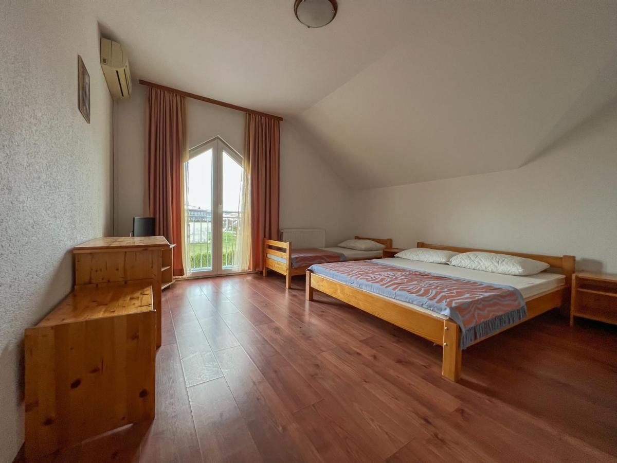 Hotel & Restaurant Babic Vranovaca Ngoại thất bức ảnh